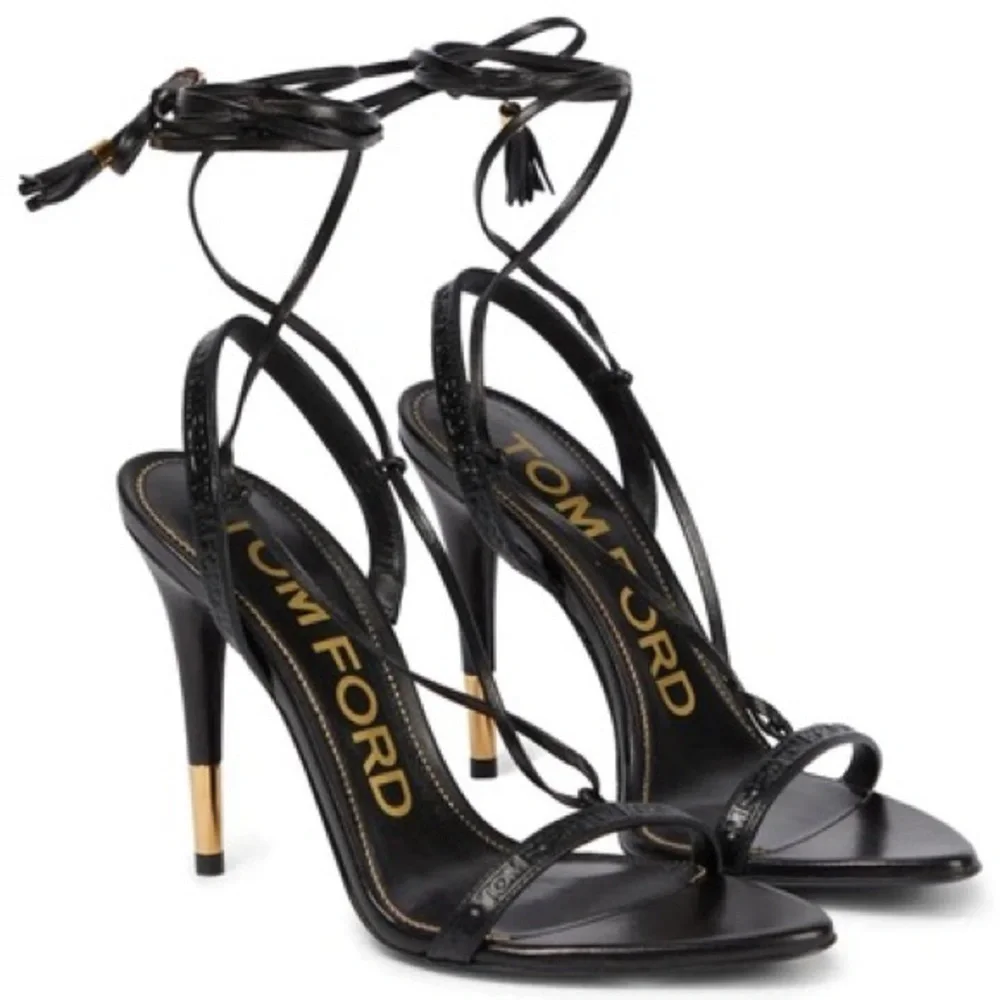 *NWT* Tom Ford lace up tassel heels (38.5) - Picture 1 of 5